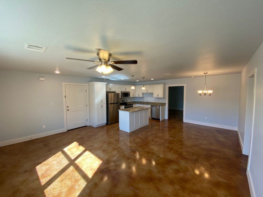 302 Pendergrass St - Photo 3 of 11