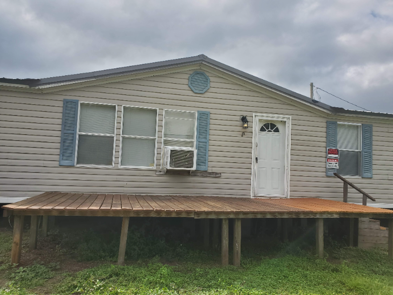 18911 Cc Rd - Photo 2 of 44