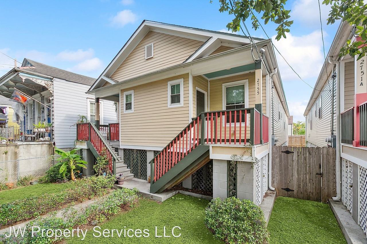 2755 Banks St - Photo 2 of 11