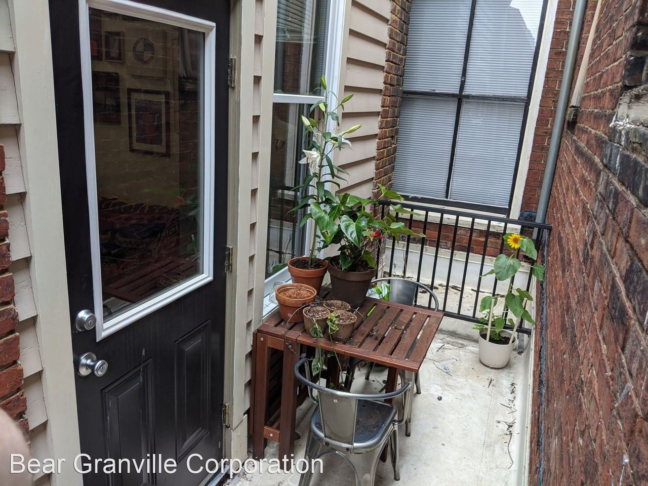 217 E Grace St - Photo 3 of 12