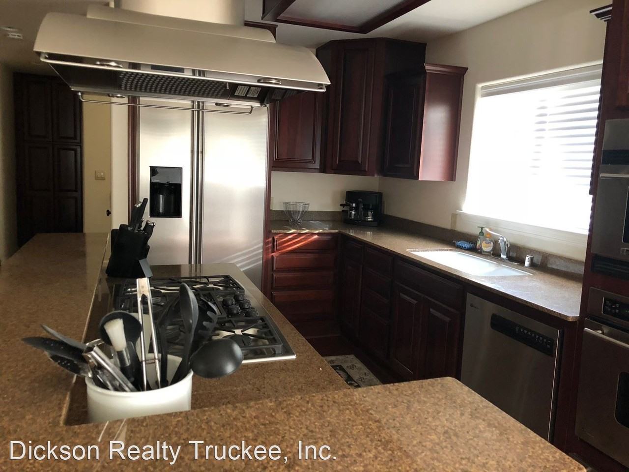 10025 Nicolas Dr - Photo 3 of 22