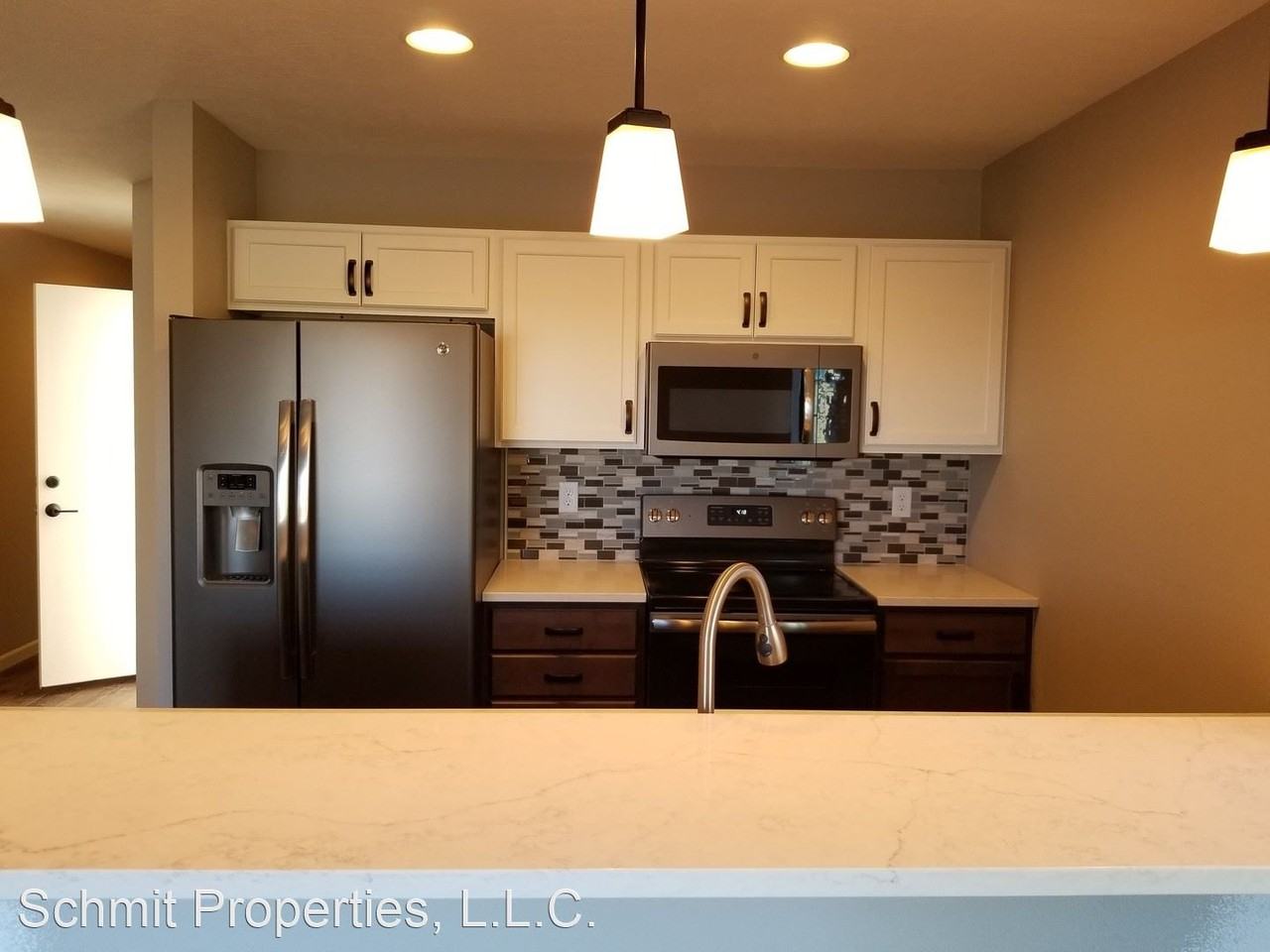 2613 - 2639 Apache Court - Photo 2 of 20