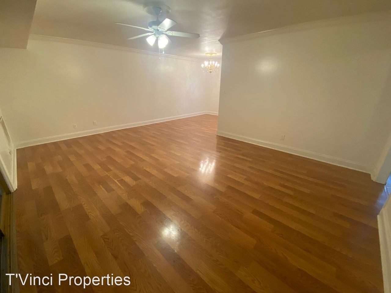 3070 Bonhurst Dr - Photo 2 of 12