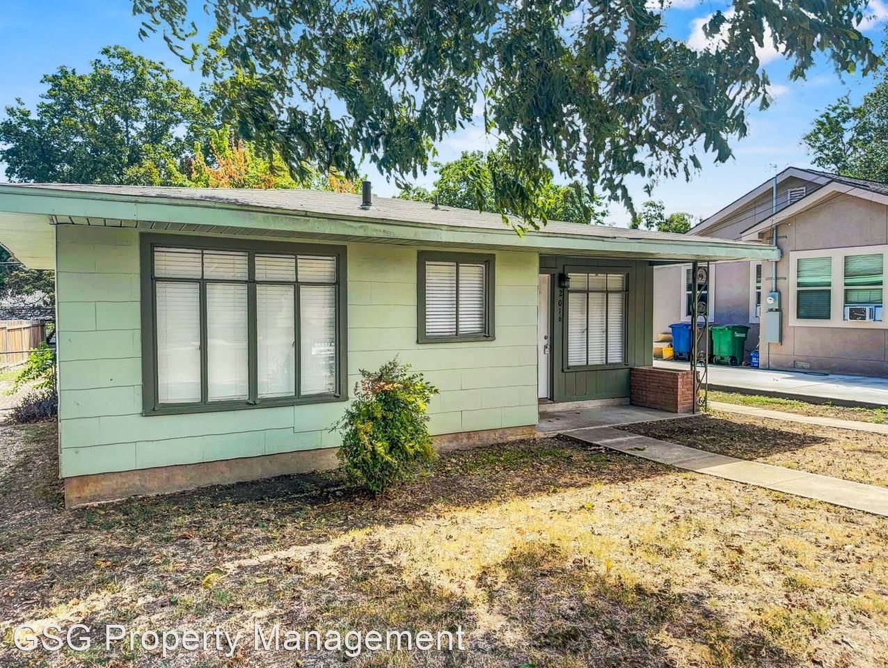 2016 W Olmos Dr. - Photo 3 of 11