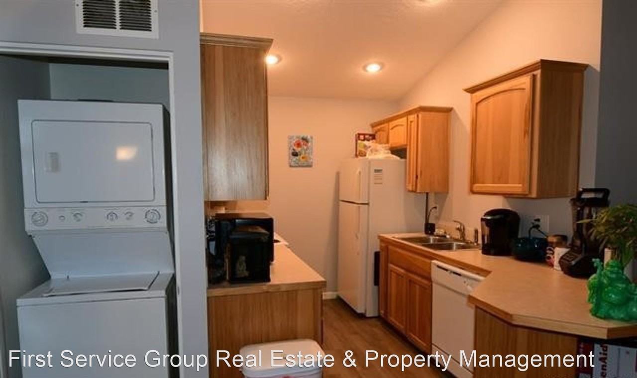 812 & 814 Chicago Street - Photo 3 of 17