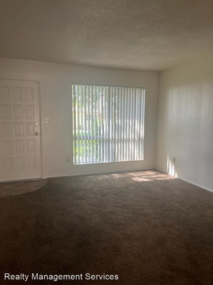 2200 Courtleigh Dr. - Photo 2 of 9