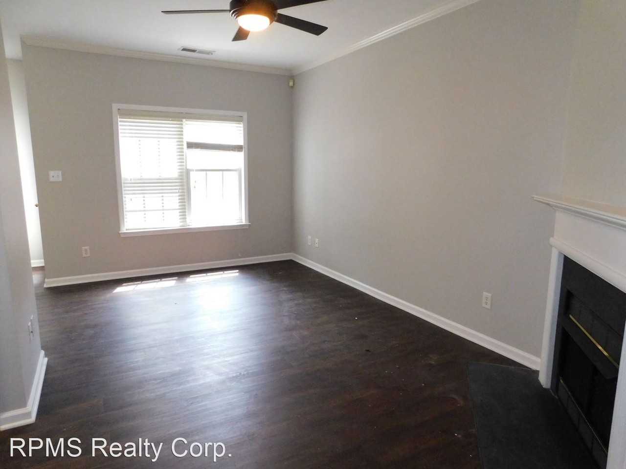 2035 Lennox Square Rd - Photo 2 of 19