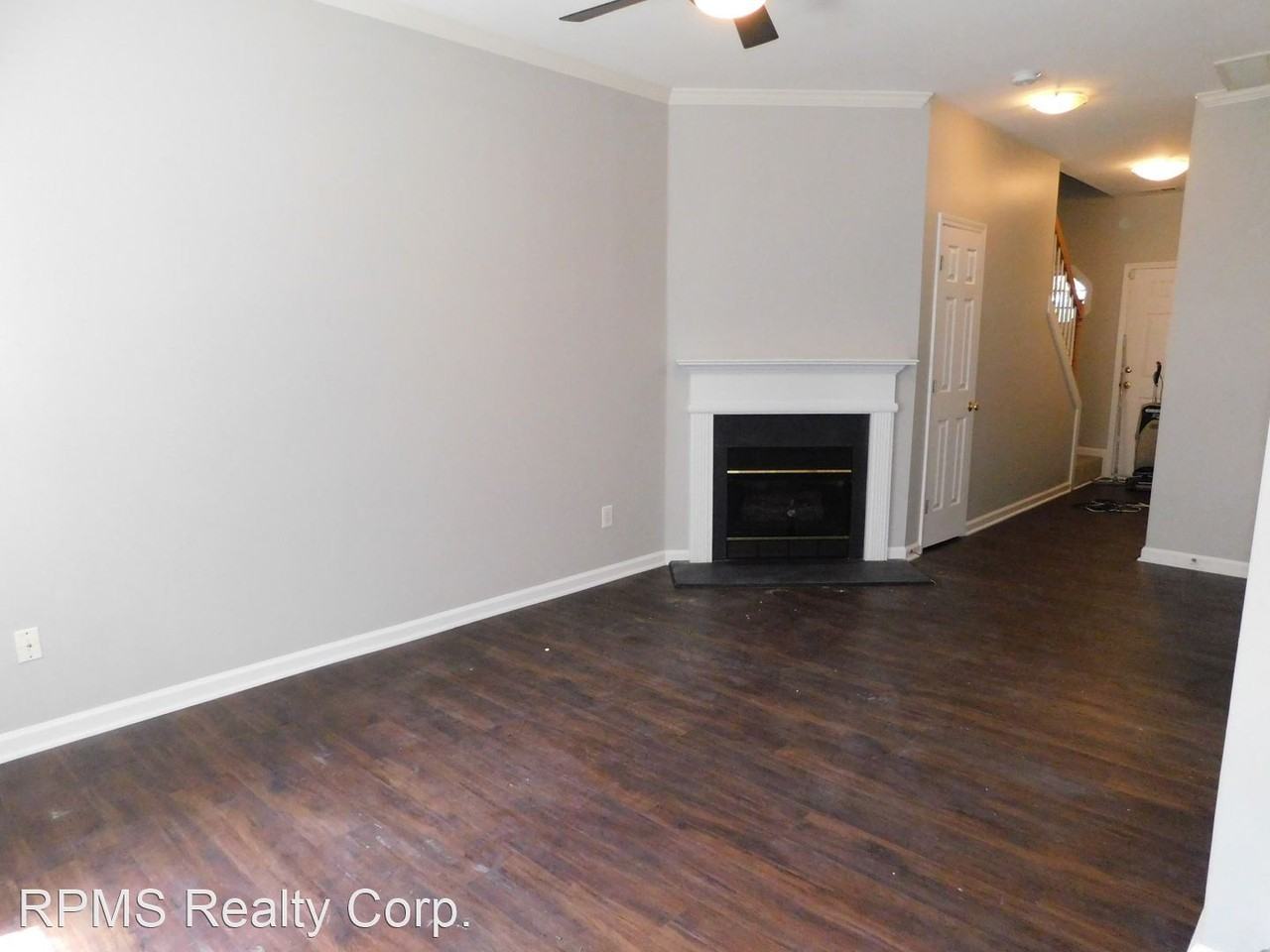 2035 Lennox Square Rd - Photo 3 of 19