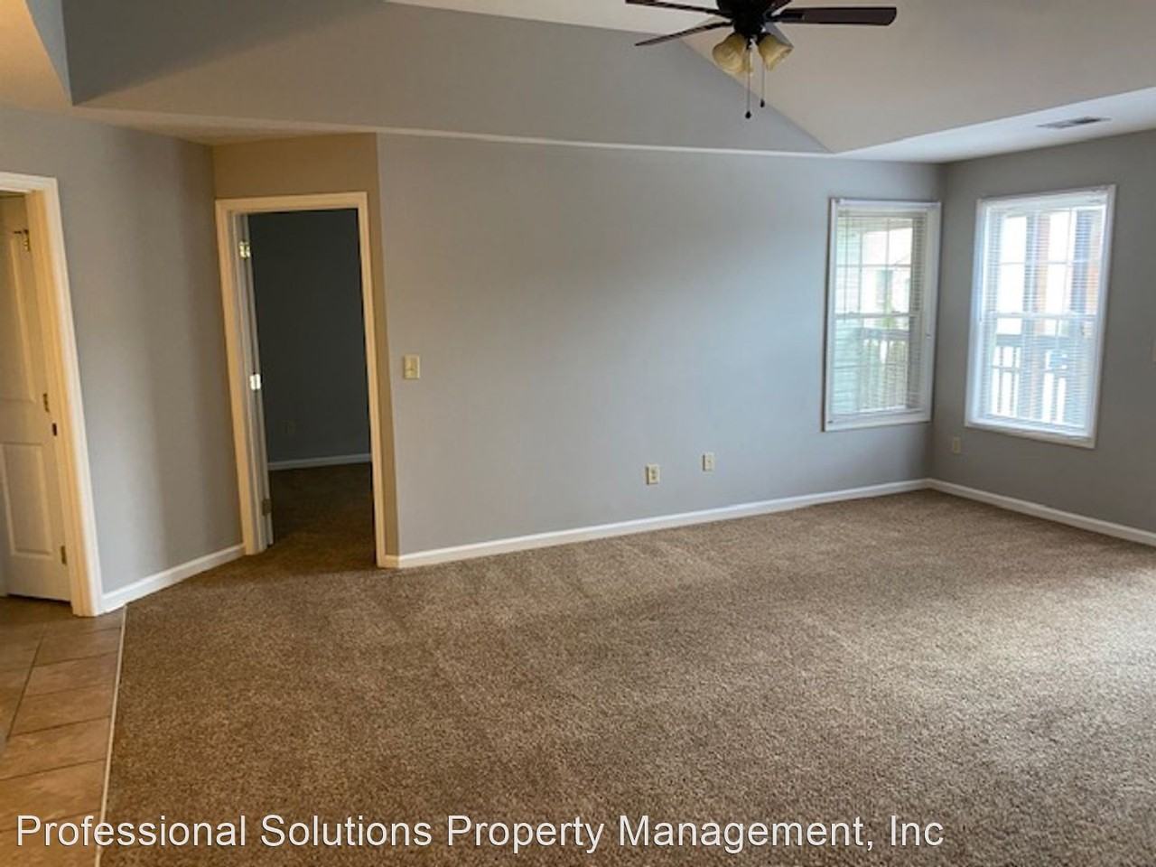 2033 Ty Lane - Photo 3 of 7