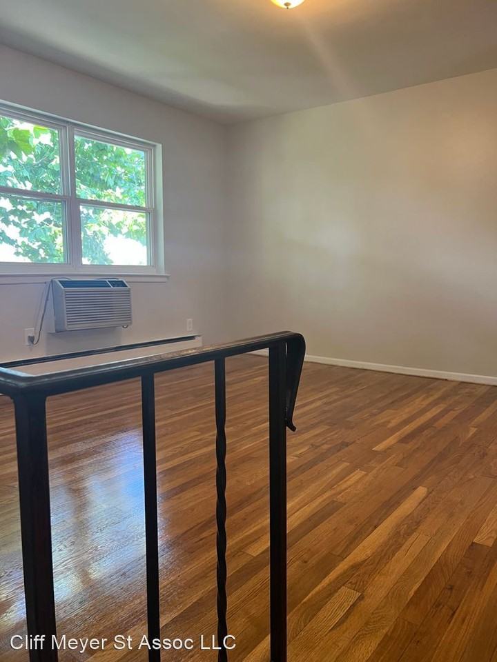 97-115 Myer St 83-85 Union St - Photo 3 of 8