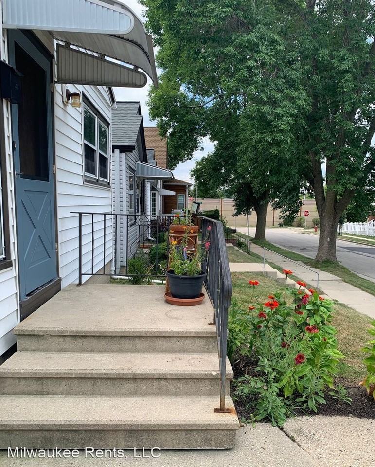 1821 E Euclid Ave - Photo 2 of 23