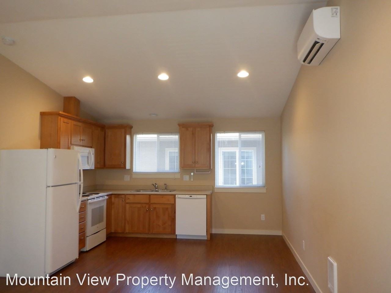 1529 SW Knoll Ave. - Photo 2 of 8