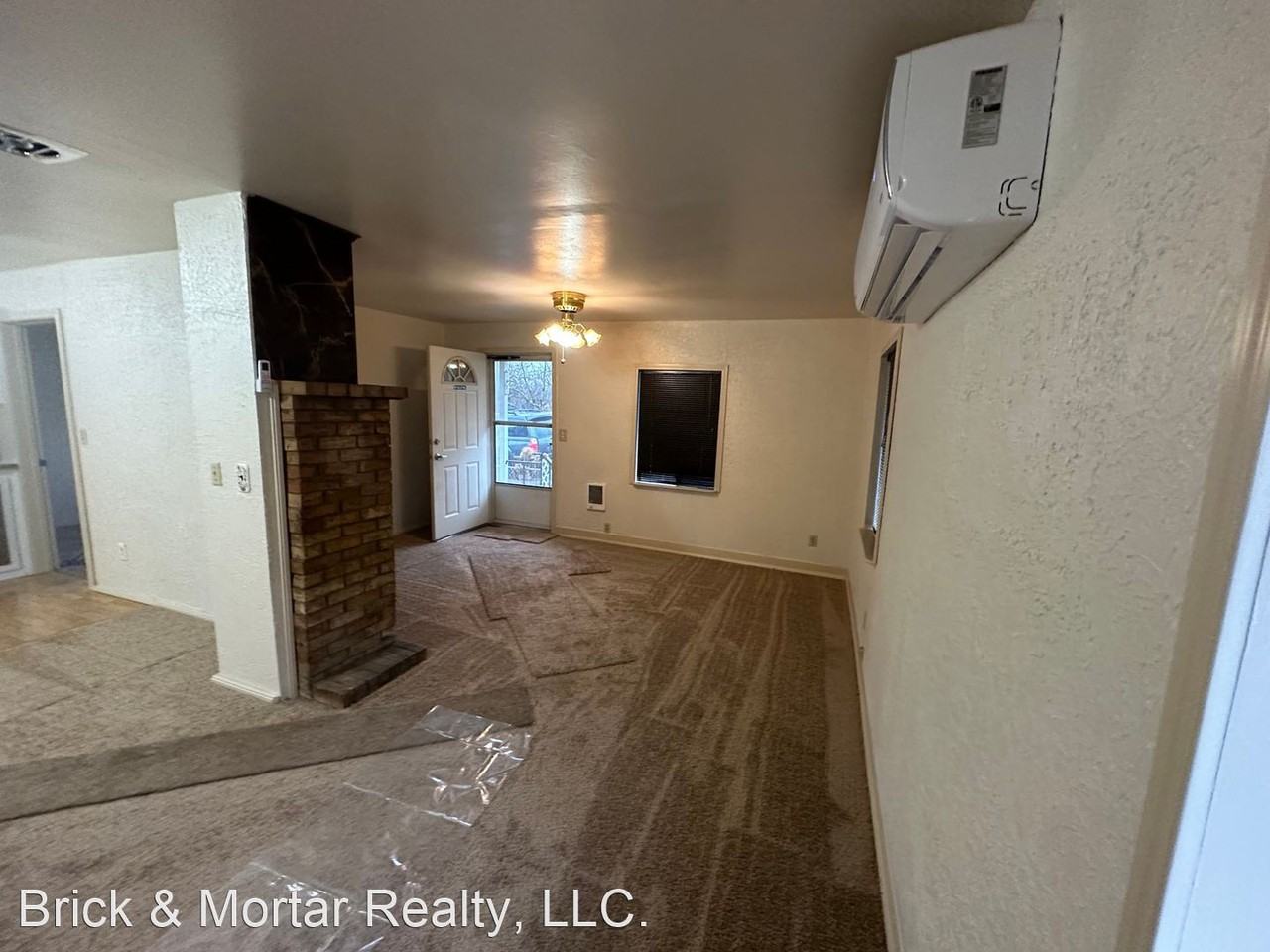 313 Orchard St - Photo 3 of 13