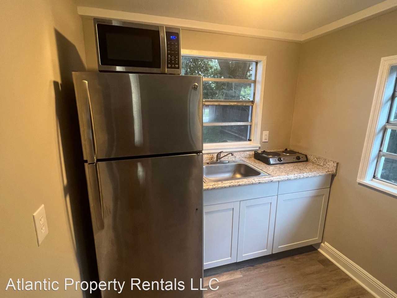 280 E Plant St - Photo 3 of 7