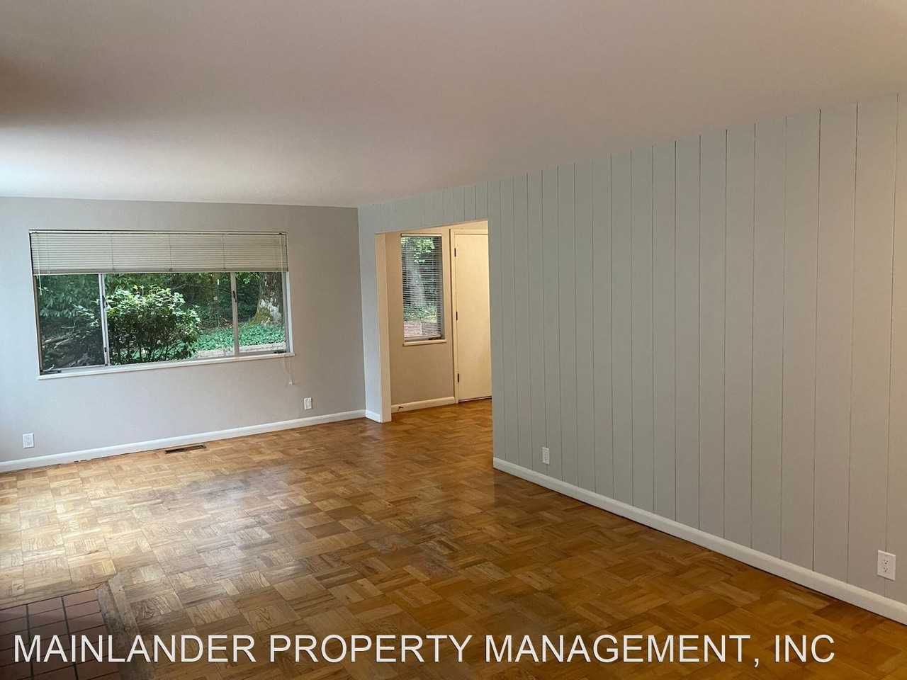 857 Berwick Ct - Photo 2 of 25