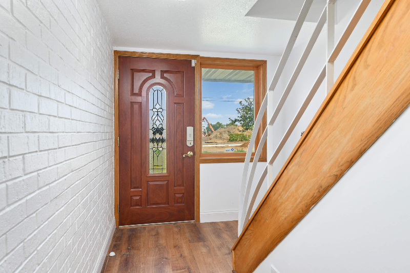 5867 Central Ave Ne - Photo 3 of 24