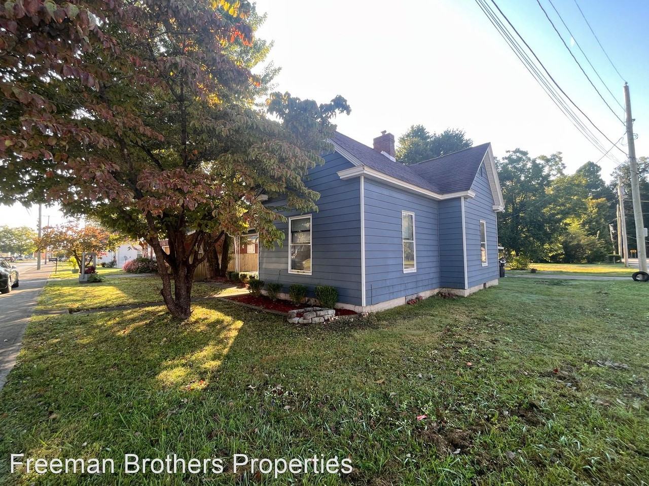 507 W 5th St - Photo 2 of 12