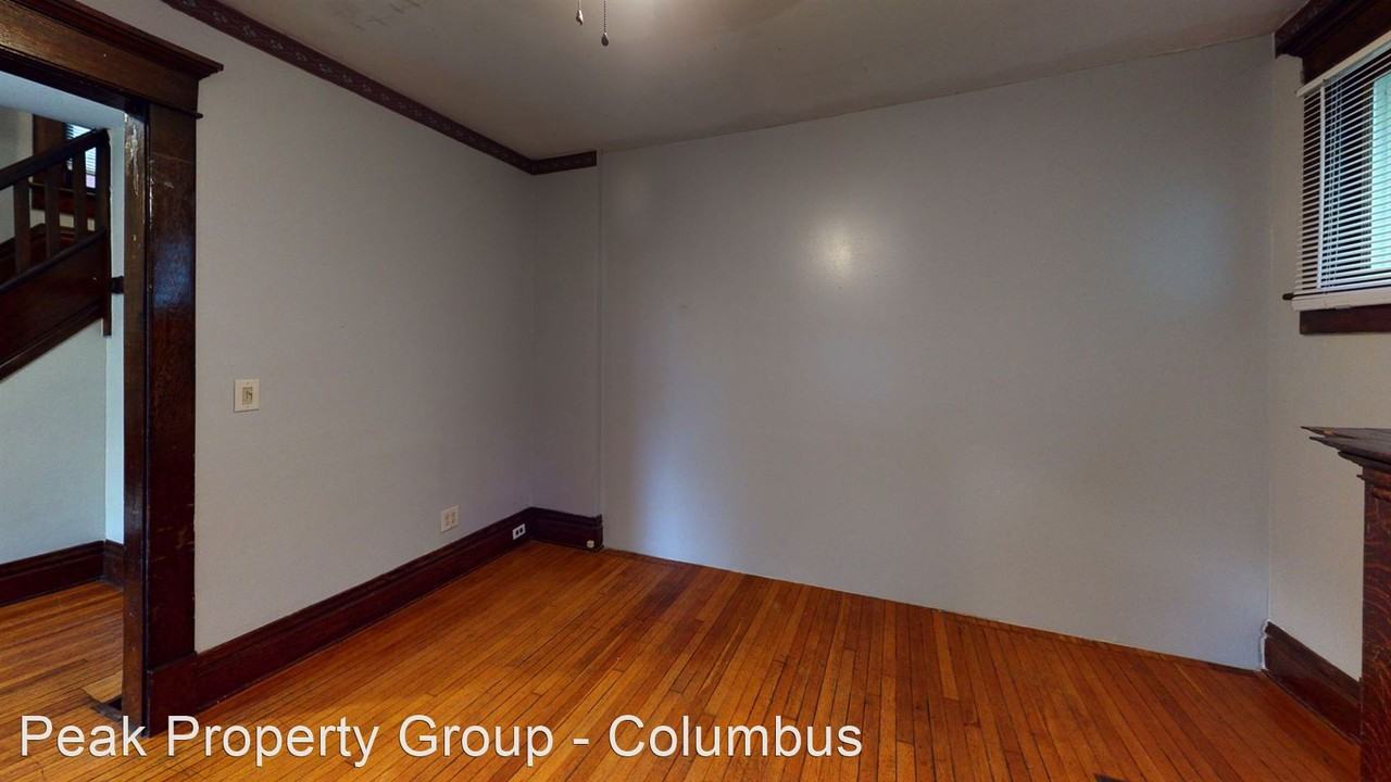 197 E Oakland Ave - Photo 2 of 13