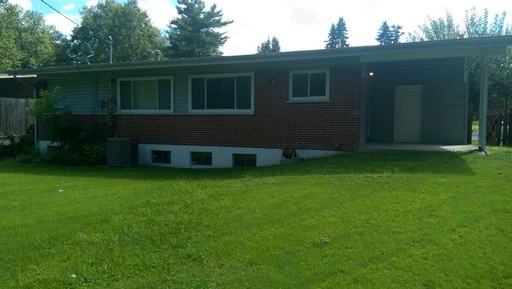 2785 Narraganset Dr - Photo 2 of 21