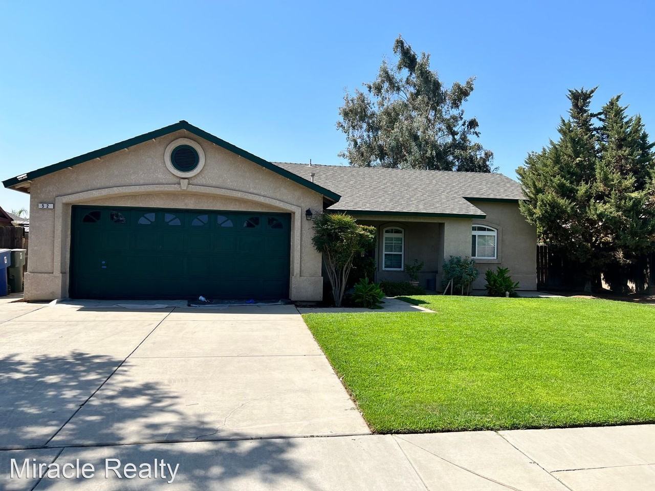 52 Makenna Dr - Photo 2 of 18