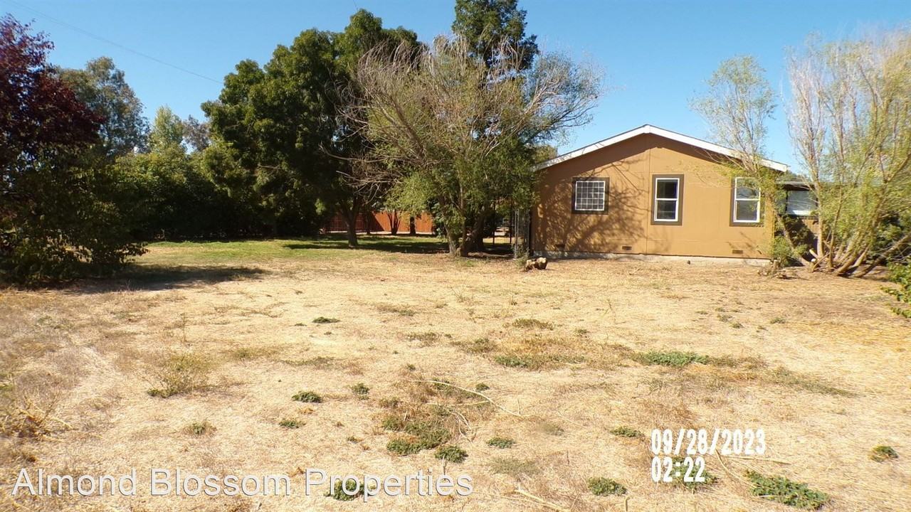 6518 County Road 20 - Photo 3 of 36
