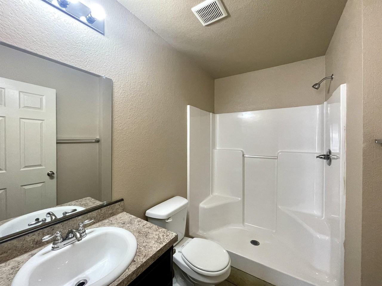 609 Carson Rd #1 - Photo 7 of 8