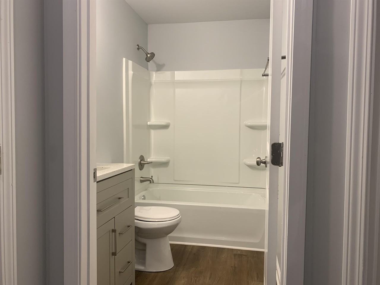 924 Chapman Cir #1 - Photo 2 of 8