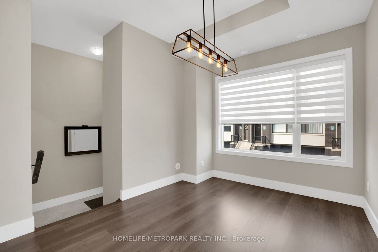 187 Sydney Circle - Photo 3 of 14