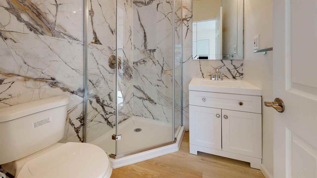 4923 Rockford Dr #4923 - Photo 6 of 18
