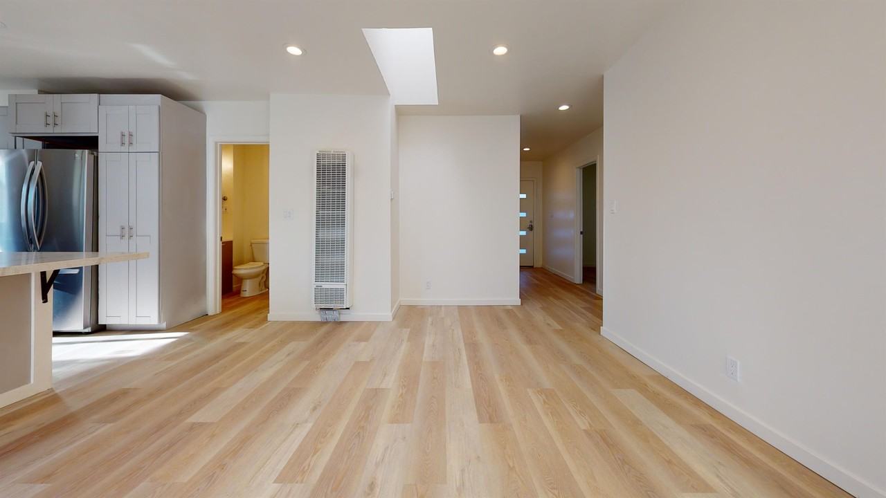 4923 Rockford Dr #4923 - Photo 7 of 18