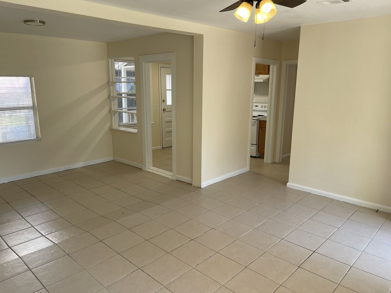 14 Kennington Drive - Photo 3 of 9