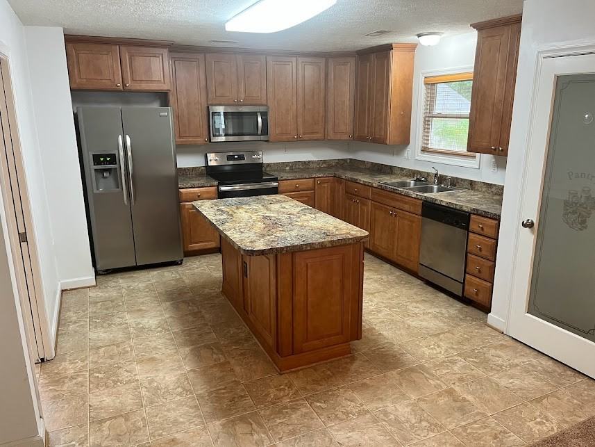 34 Ashe Meadows Dr - Photo 3 of 30