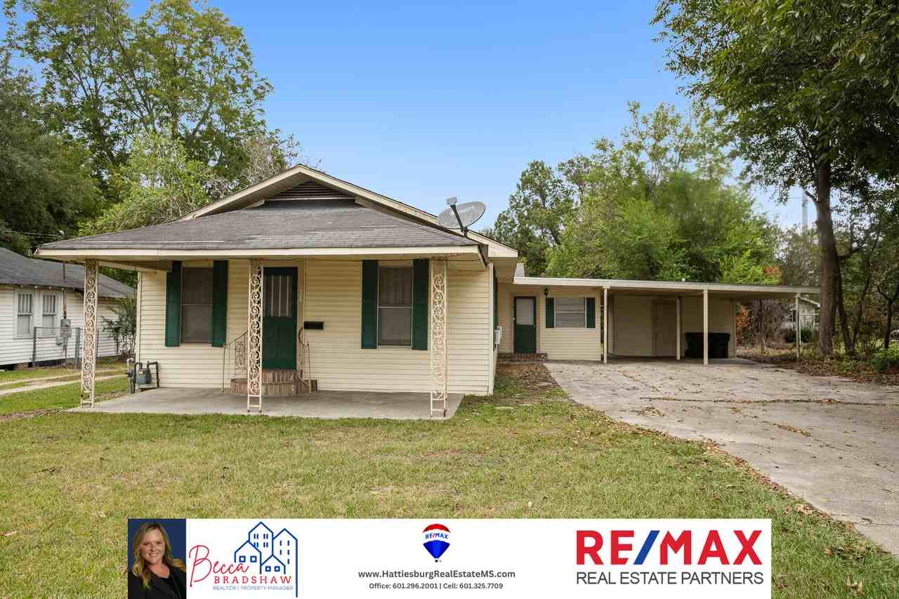 1705 W 7th St - Photo 3 of 22