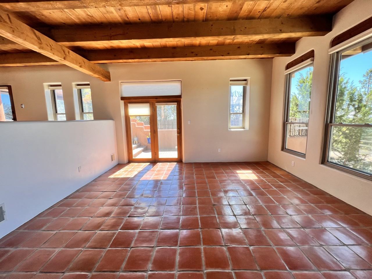 1303 Bartlet Ct - Photo 2 of 32