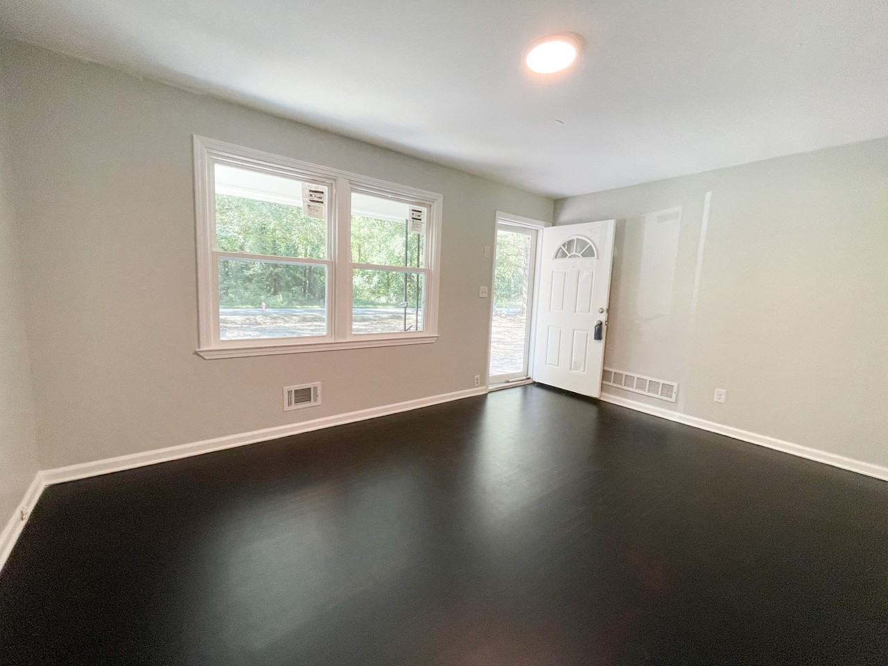 6731 Cabin Creek Rd - Photo 2 of 28