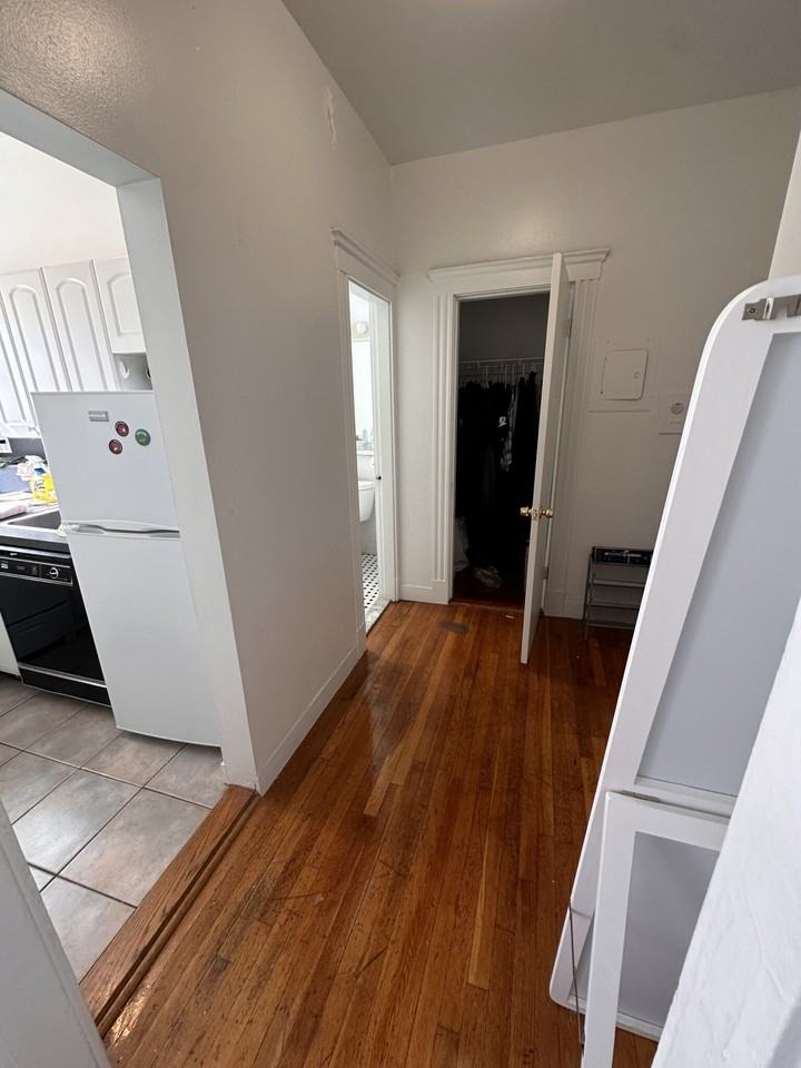 98 Park Dr #20 - Photo 5 of 6