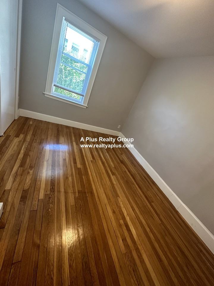 Lexington Ave #1 - Photo 6 of 30