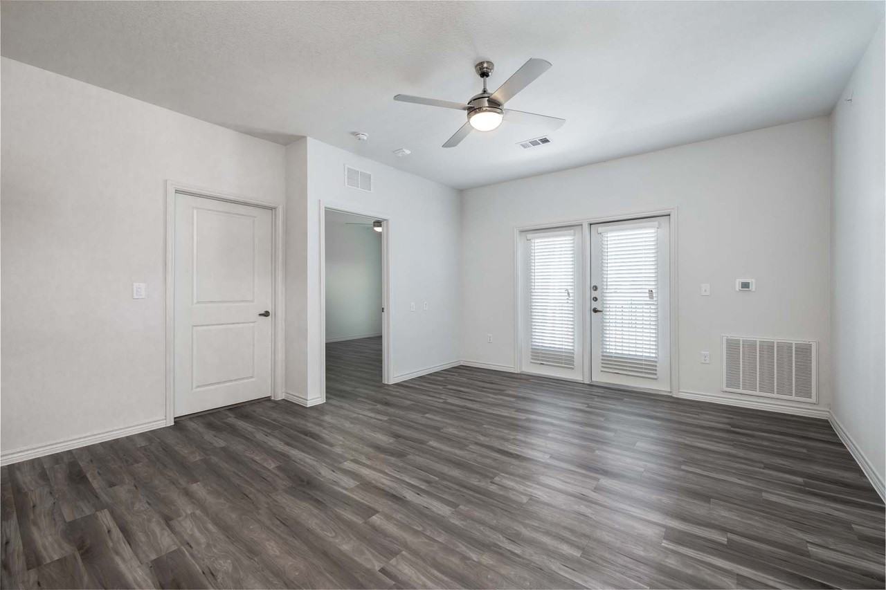 Overlook at Elkhorn - Photo 4 of 23