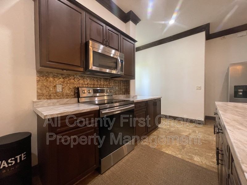 1152 Lagoon Rd - Photo 5 of 26