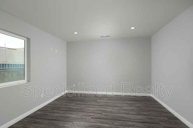 604 West Lexington Drive #A - Photo 7 of 17