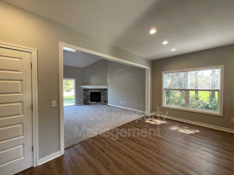 5426 Copper Horse Trl - Photo 2 of 21