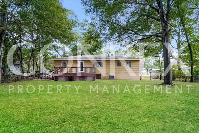 3212 Crafton St - Photo 3 of 13