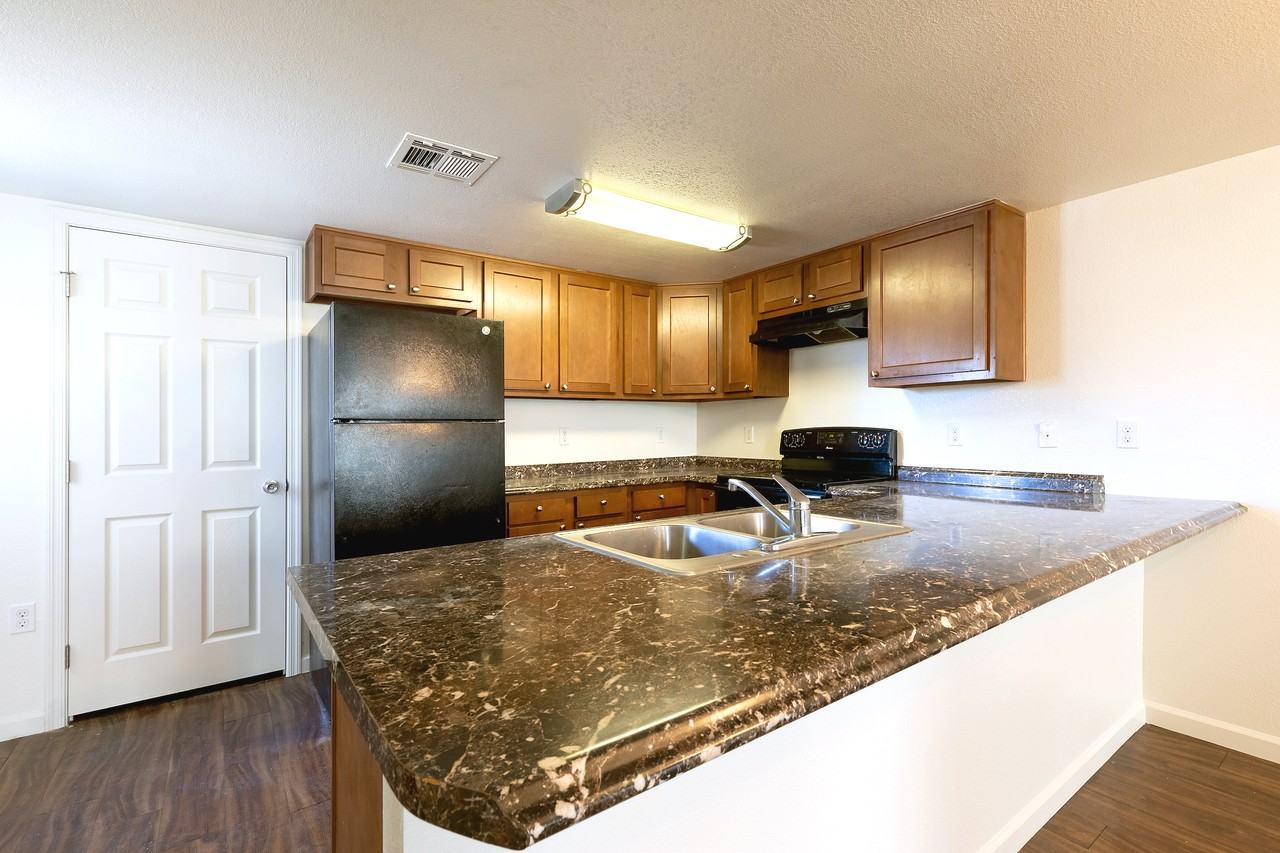 San Augustine - Photo 4 of 13