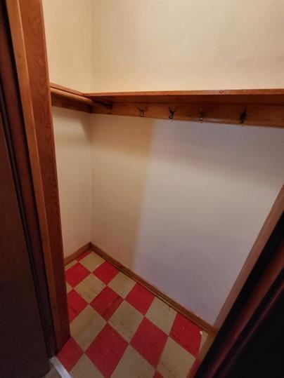 41 Holmes St - Photo 3 of 28