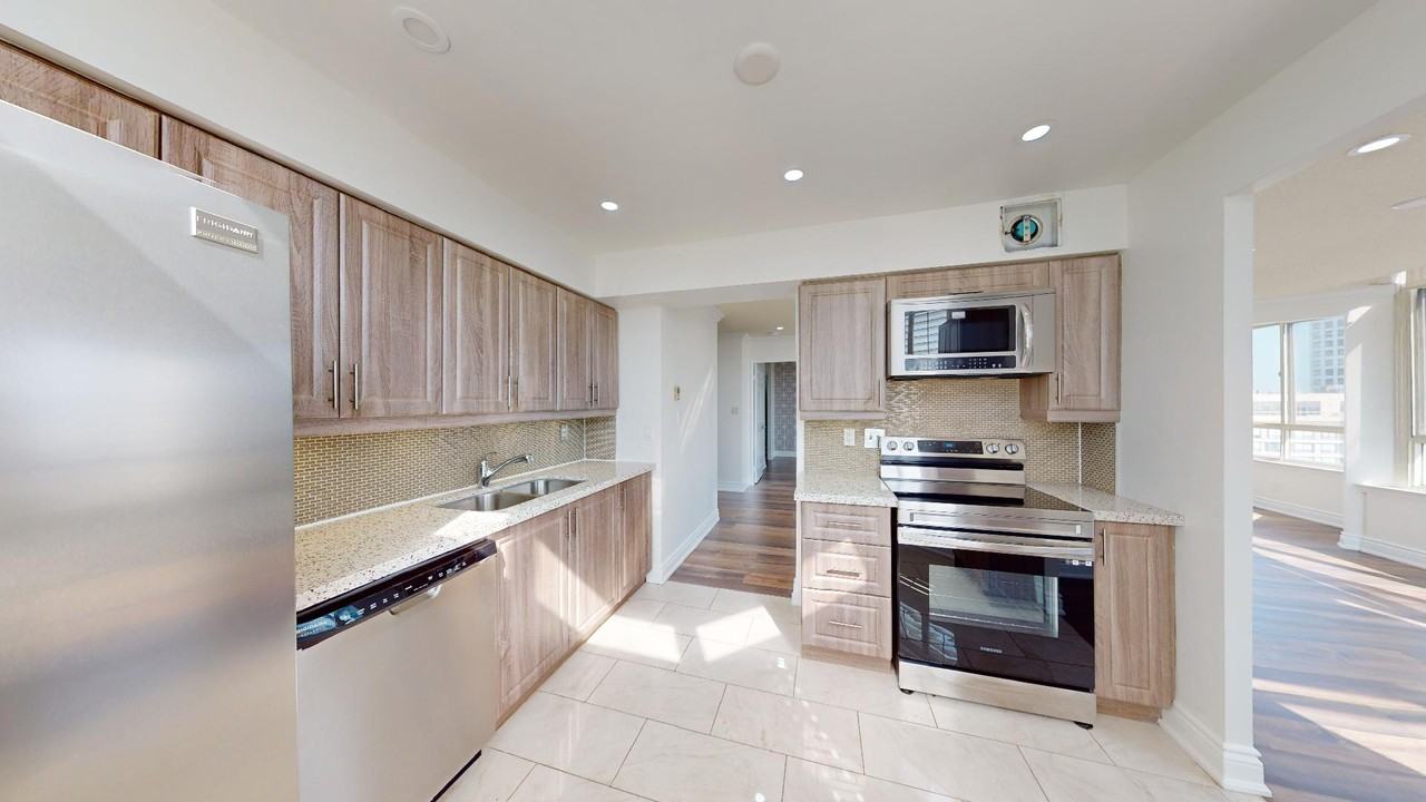 3605 Kariya Drive Luxury Penthouse - Photo 2 of 24