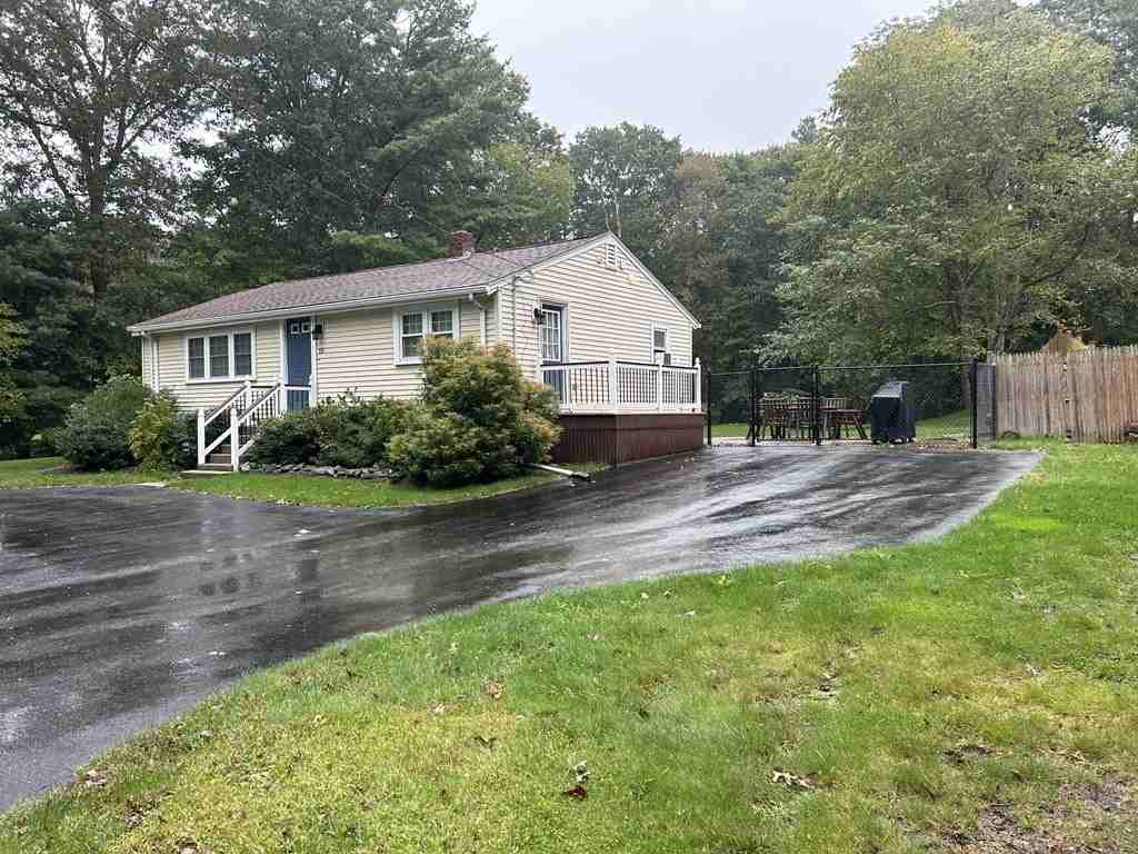 55 Oak St, Norton, MA 02766 2 bedroom House Rental Zumper