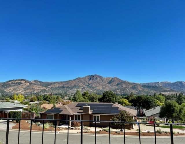 441 Oak Vista Ln - Photo 3 of 28