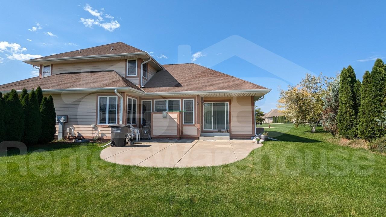 8986 S Cordgrass Cir E - Photo 3 of 10