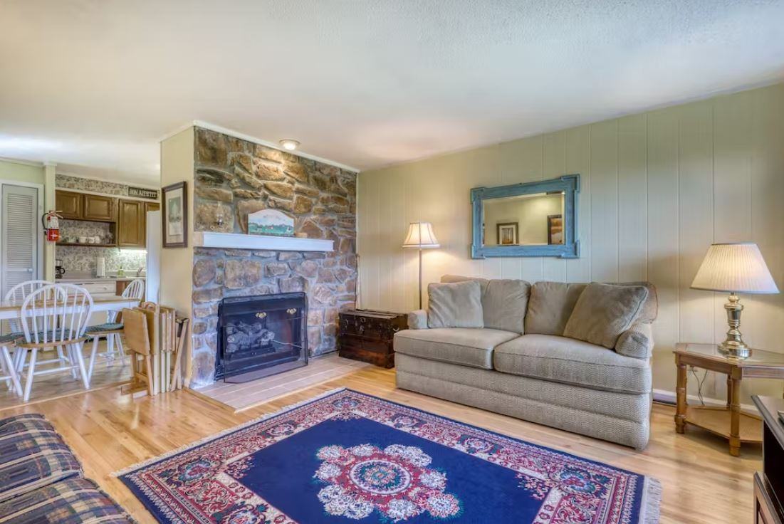 395 Skyleaf Dr #C17 - Photo 3 of 11