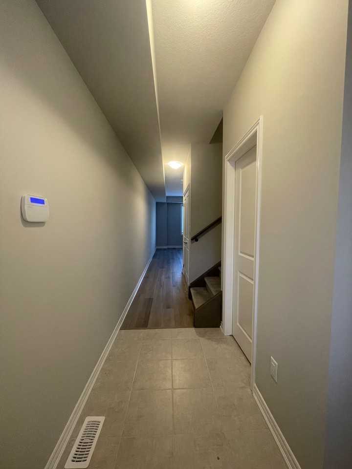 103 Pinot Cres - Photo 2 of 21